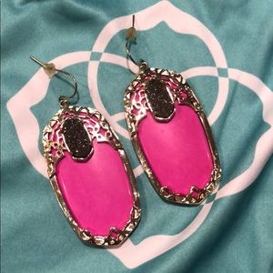 Kendra Scott pink Danielle earrings🤩❤️